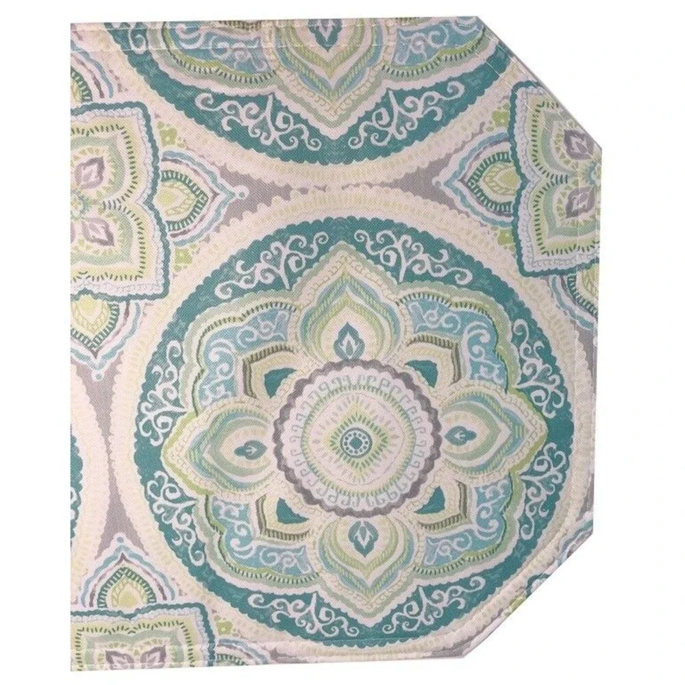Summer Fun teal medallion